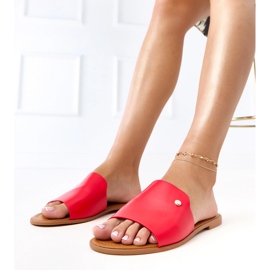 Rød flip -flops med et bredt molært bælte