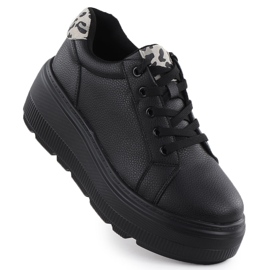 Kvinders lædersko på platformen Black Vinceza 89144 sort