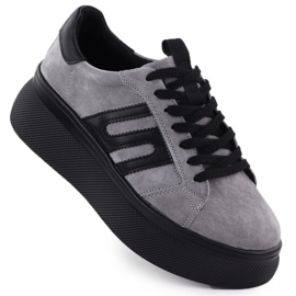 Kvinders lædersko sneakers på en tyk sål grå filippo DP7175