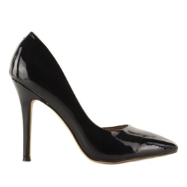 Asymmetriske pumps U383 sort