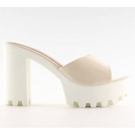Vagabonds høje tøfler B606 Beige