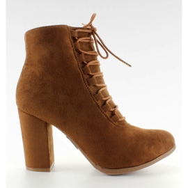 Ruskindstøvler NC16 bred hæl Camel brun