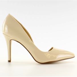 Asymmetriske hæle af pastel C26P Beige