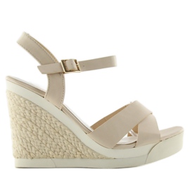 Sandaler med kile, sportssål, beige