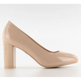 Lakeret pumps bred hæl m263p Beige flerfarvet lyserød
