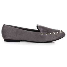 Slip-on sko med nitter grå