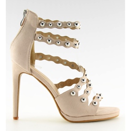Beige sandaler på højhælet C-37 Beige