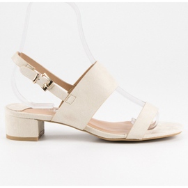Fama Lavhælede sandaler brun