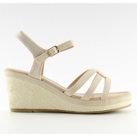 Beige sandaler på kilehæl SR-2817 beige