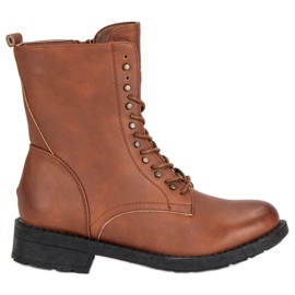 Clowse Brune arbejdere