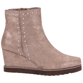 Kylie Beige støvler på en kile