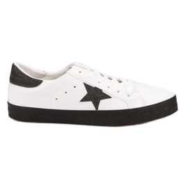 Moderigtige lave sneakers hvid sort