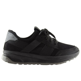 Sorte sportssko X-9733 Sort