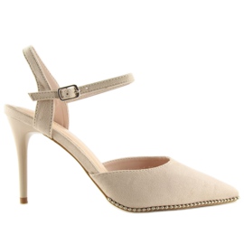 Beige sandaler på en høj hæl J1126-1 Beige