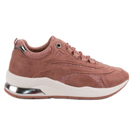 Moderigtige lyserøde sneakers