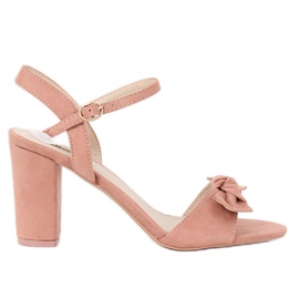 Lyserøde sandaler på stolpen GH1508 Pink