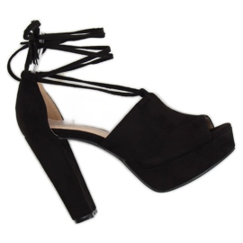 Sort LM-058 Sort sandal med plateau