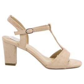 Jumex Beige ruskindssandaler