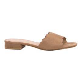 Small Swan Klip-klapper på en flad hæl beige