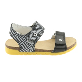 Bartek Pigeres sandaler 56183 sort med mønster