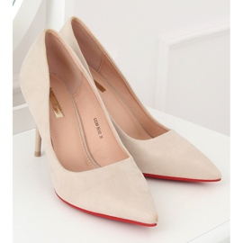 Pumper på en pin beige E22369 Beige II-GAT