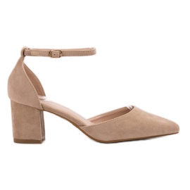 Small Swan Pumper fastgjort med et spænde beige