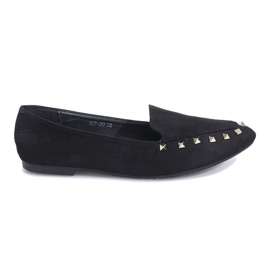 Sort slip-ons med Hawen studs