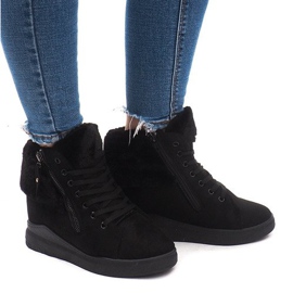 Isolerede Sneakers L7360 Sort