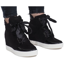 Sort ruskind sneakers fra Nathalie