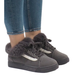 Grå støvler, isolerede sneakers FB-186