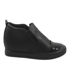 Sorte sneakers på kilen DD409-1