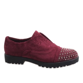 Burgundy slip-ons med 22-2 studs rød