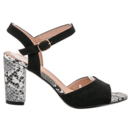 Vinceza Sandaler med slangeprint sort
