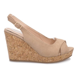 Beige kile sandaler fra drivhus