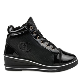 Sorte stilfulde sneakers på R15-2-kilen