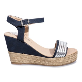 Sorte sandaler på en fin Glam Shine kilehæl marine blå