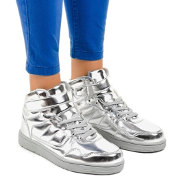 Sølvlakerede sneakers XW7082 grå