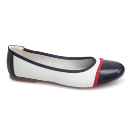 Lakerede ballerinaer 336 Hvid sort