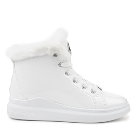 Lakede varmhvide sneakers TL135-9