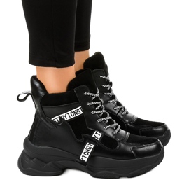 Sorte kvinders isolerede sneakers F803-7