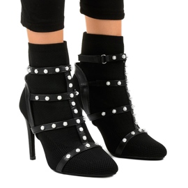 Sorte stiletto støvler i AT-0655-L stof