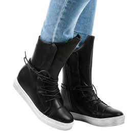 Sorte sneakers, isolerede støvler HX5187-3
