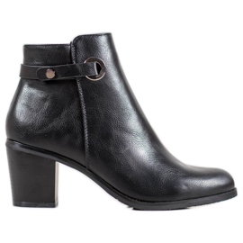Ideal Shoes Klassiske støvler i økologisk læder sort
