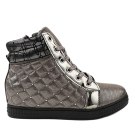 Grå lakerede sneakers på en kile R468-3