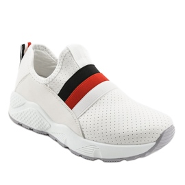 Hvide sports-slip-on sko NB256P-1