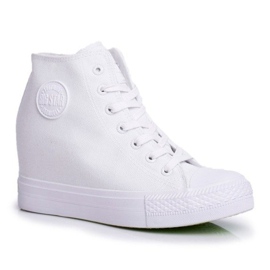 Hvide sneakers på Big Star FF274A192 platformen