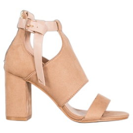 Moderigtige VINCEZA sandaler beige