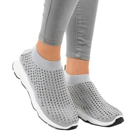 Grå sportssko med LG27 cubic zirconias
