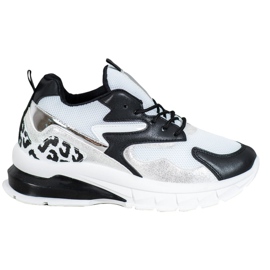 Ideal Shoes Sneakers med sorte skær hvid