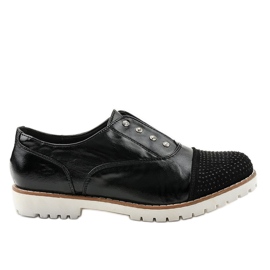 Sorte slip-on sko med GF-FD9 nitter
